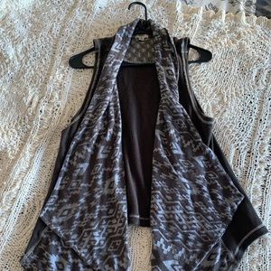 Sleeveless draped vest